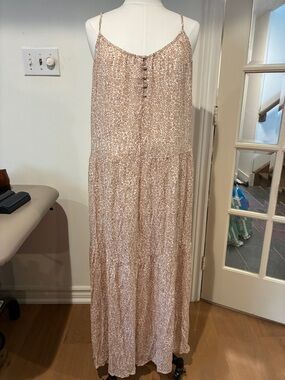 GentleFawn Sleeveless Beige Floral Tiered Maxi Dress